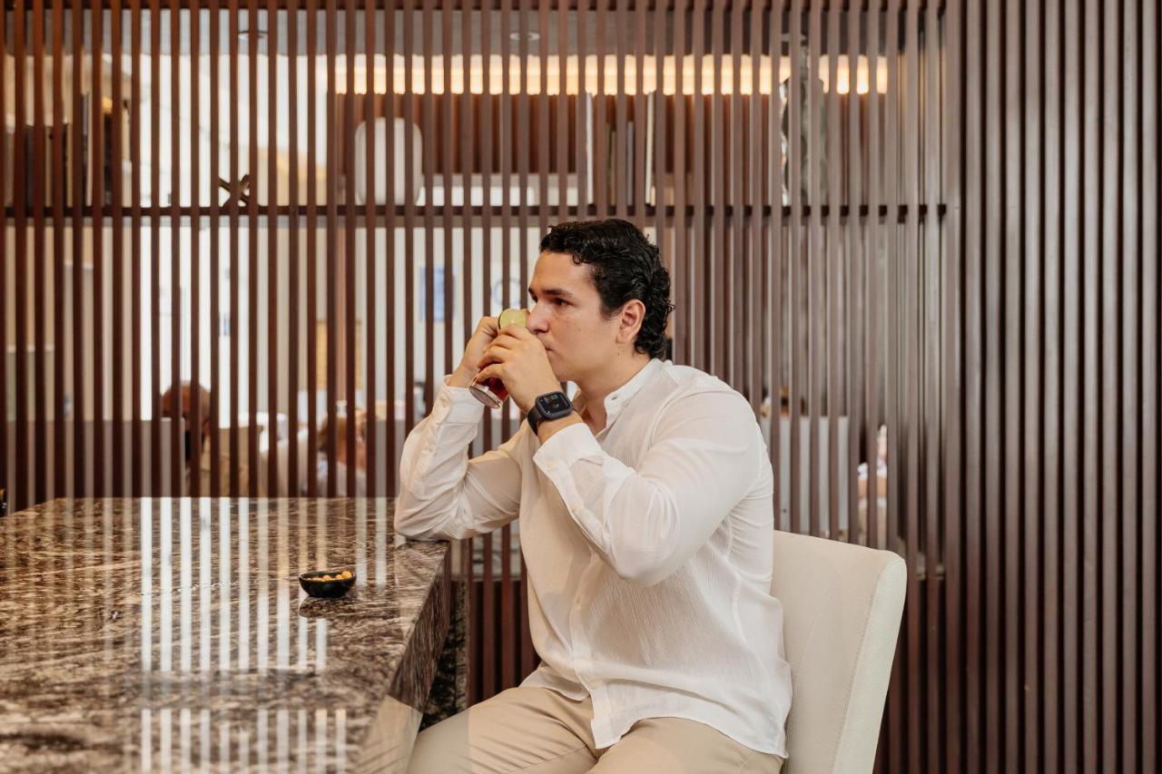Ontico Urban Design Hotel Merida Luaran gambar